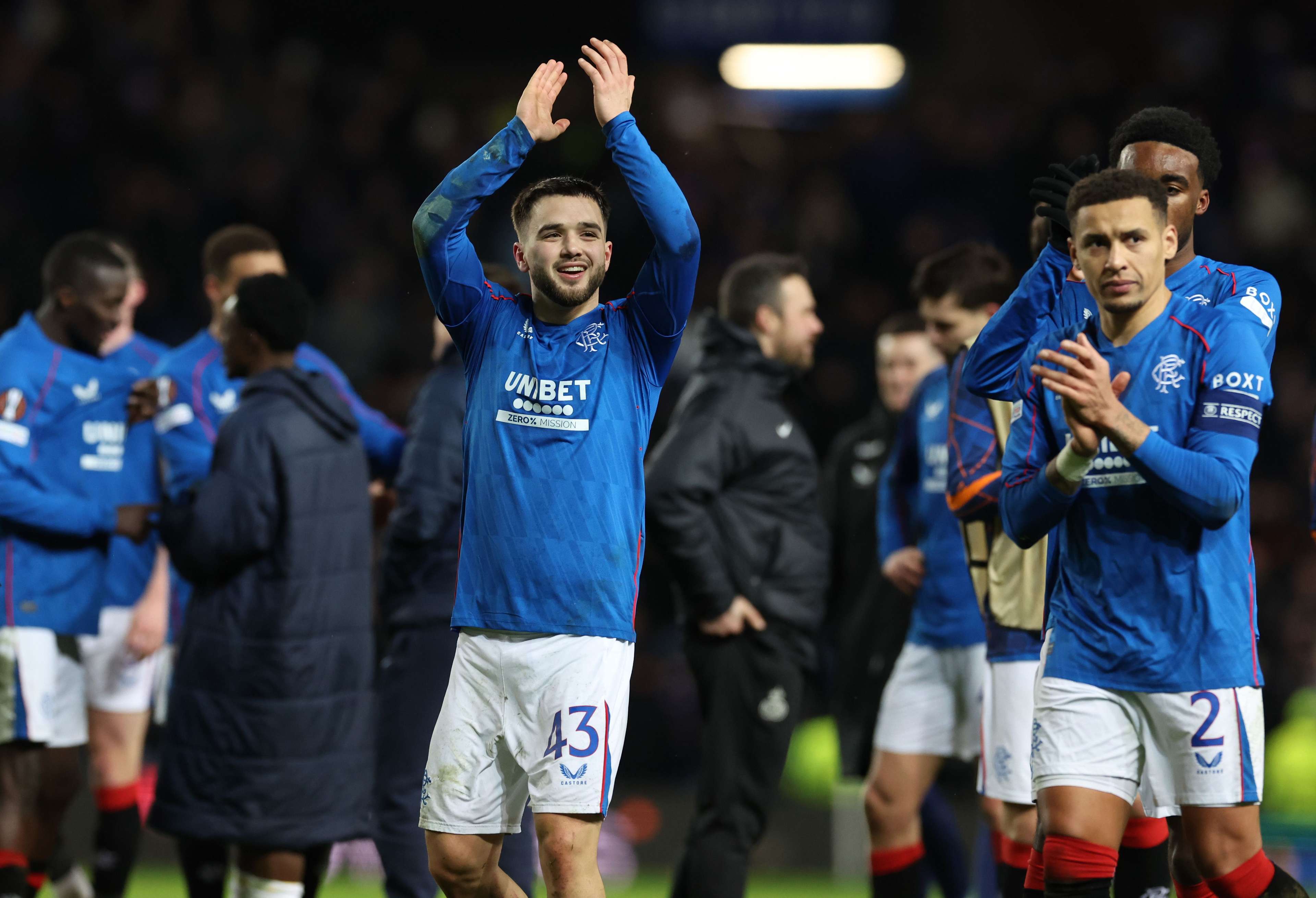 更高的要求 更高的要求